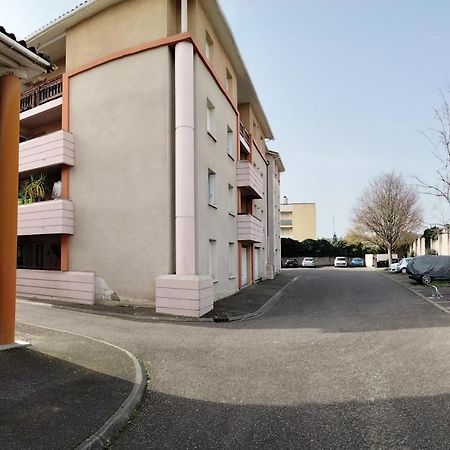 Apartmán Grand T3 Avec Clim, Parking Et Terrasse Privative - Agen Exteriér fotografie
