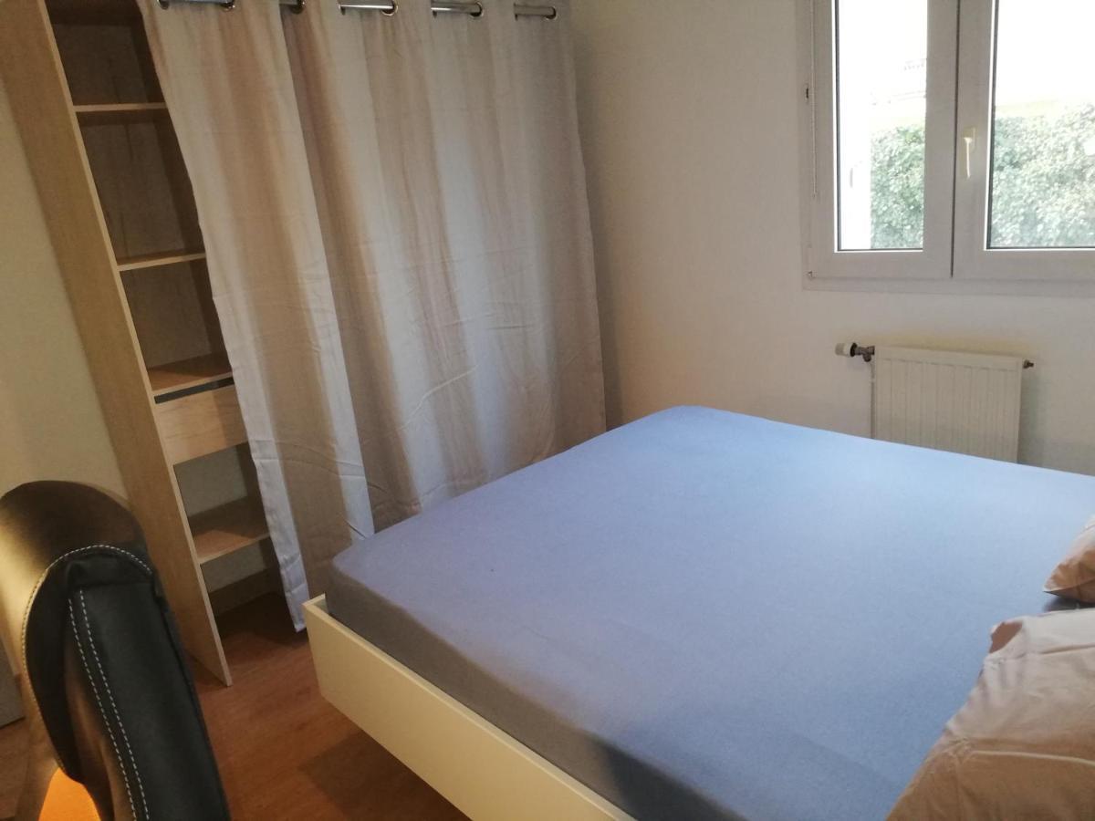 Apartmán Grand T3 Avec Clim, Parking Et Terrasse Privative - Agen Exteriér fotografie