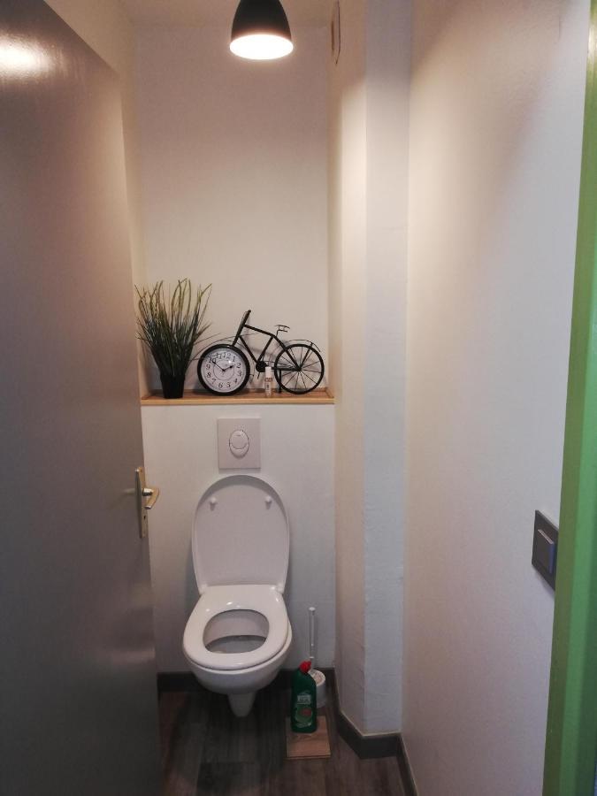 Apartmán Grand T3 Avec Clim, Parking Et Terrasse Privative - Agen Exteriér fotografie