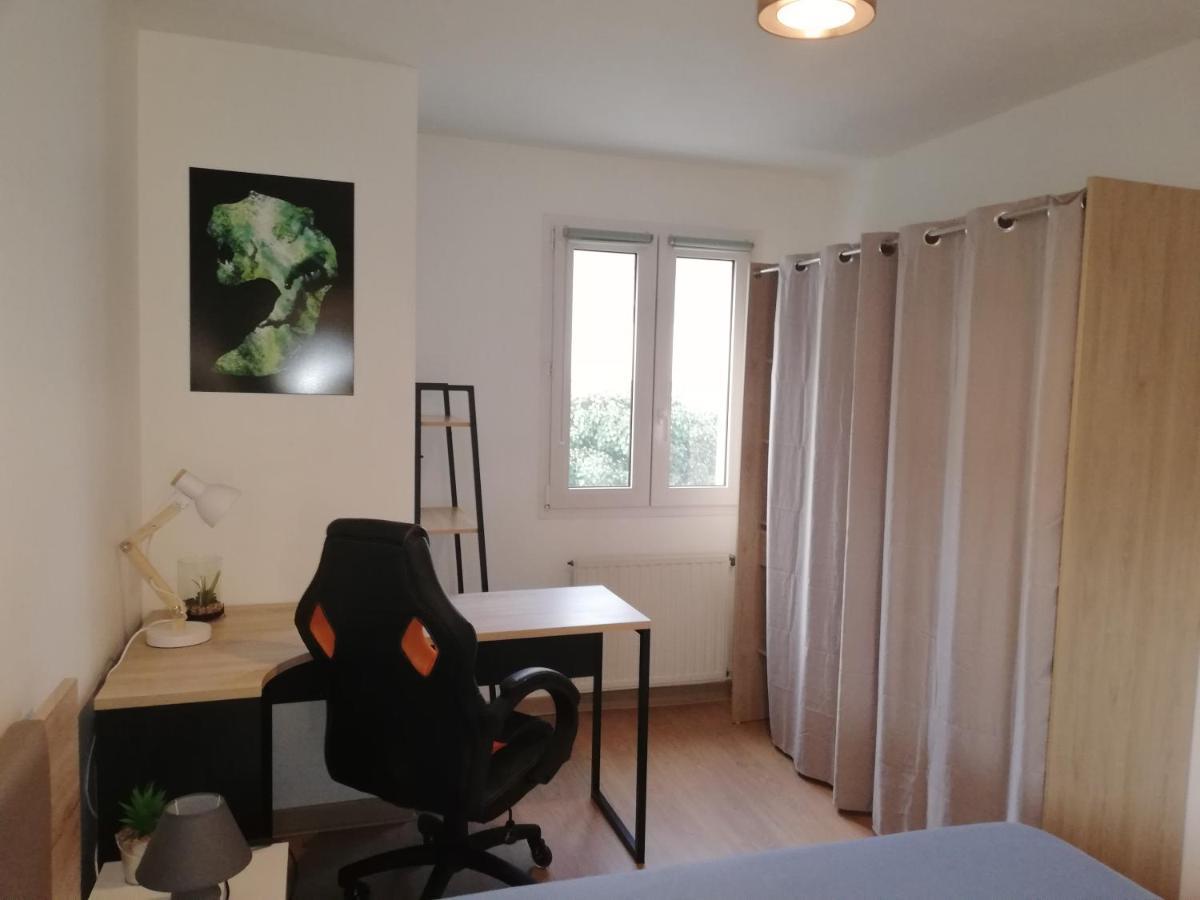 Apartmán Grand T3 Avec Clim, Parking Et Terrasse Privative - Agen Exteriér fotografie