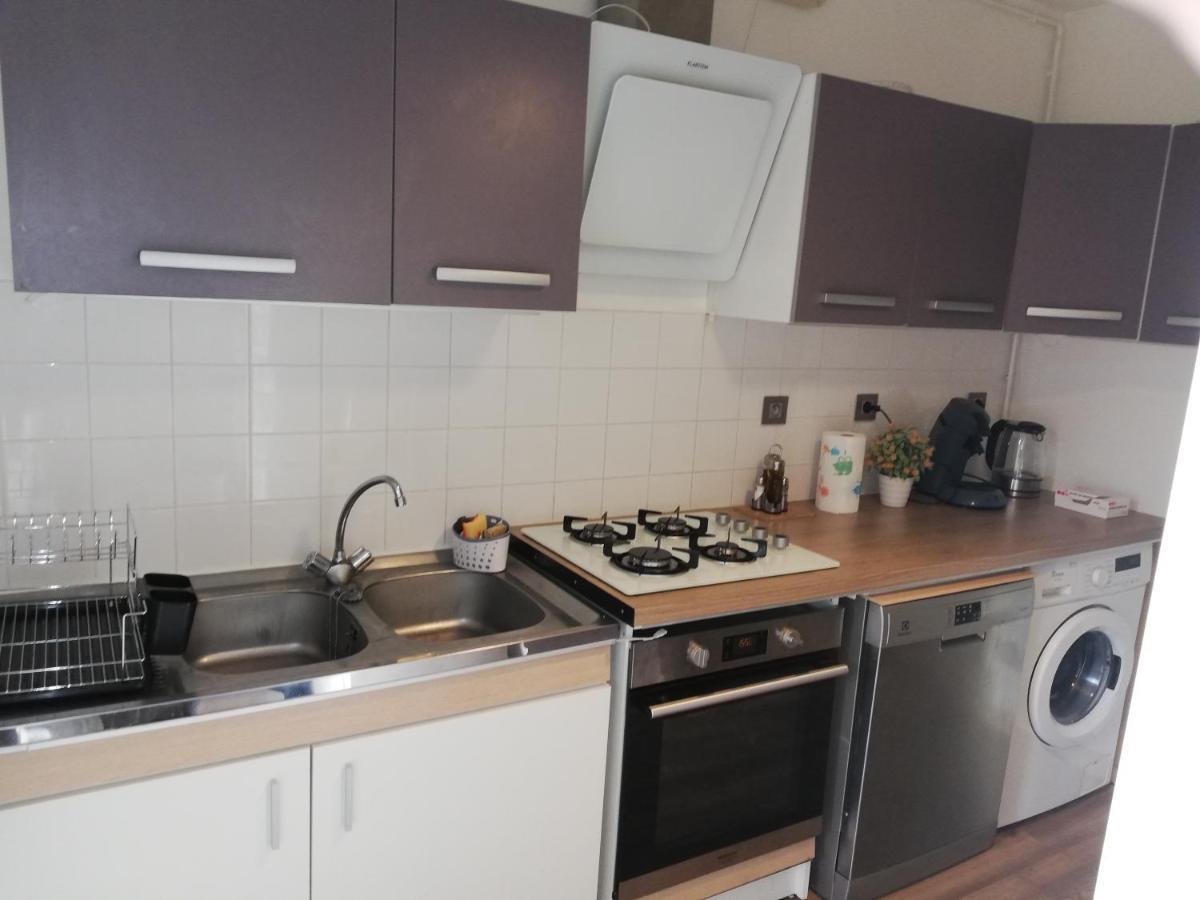Apartmán Grand T3 Avec Clim, Parking Et Terrasse Privative - Agen Exteriér fotografie