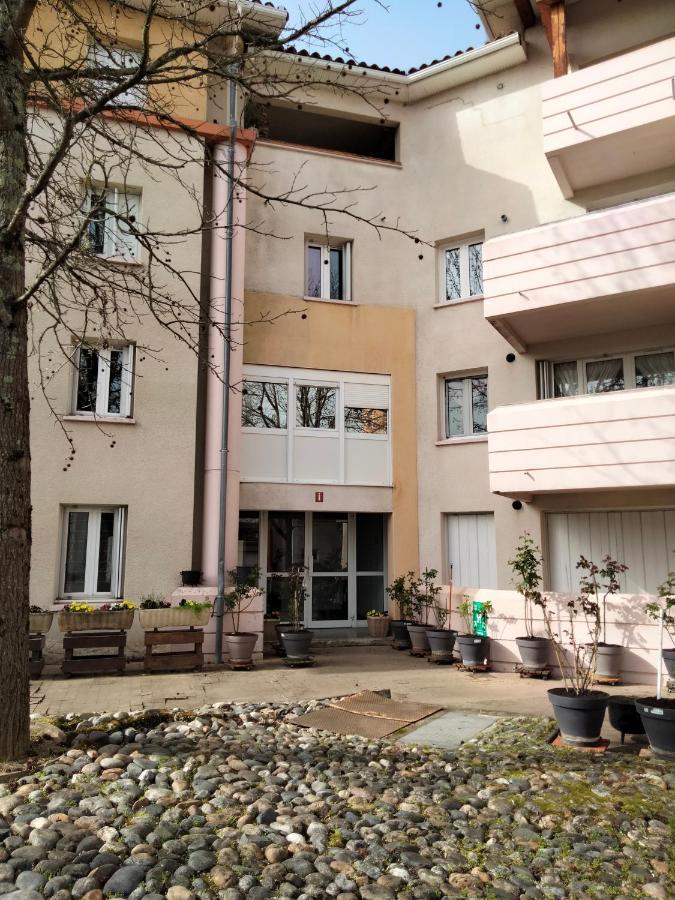 Apartmán Grand T3 Avec Clim, Parking Et Terrasse Privative - Agen Exteriér fotografie